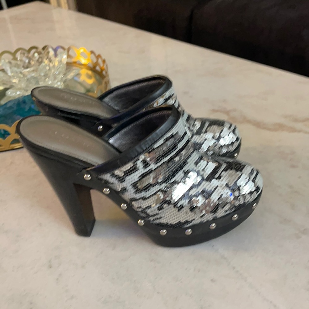 Coach Clogs, worn once.  Like new ✨✨